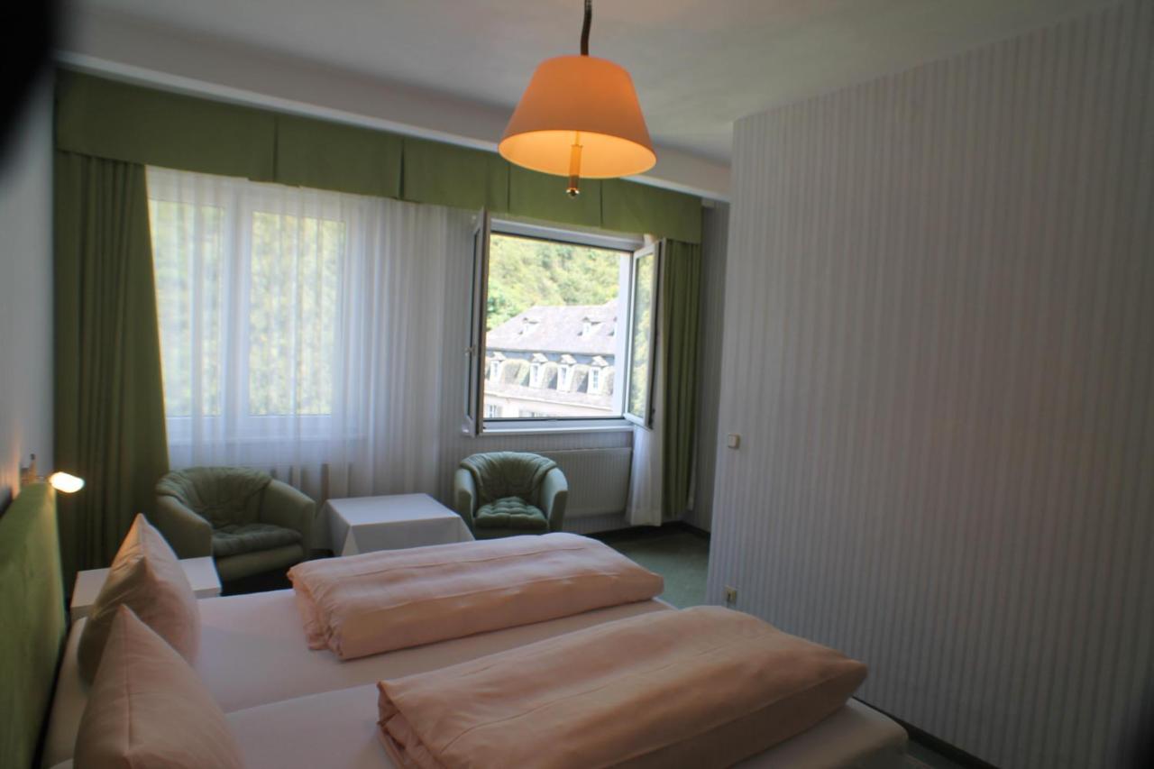 Kurhotel Quellenhof Bad Bertrich Exterior photo
