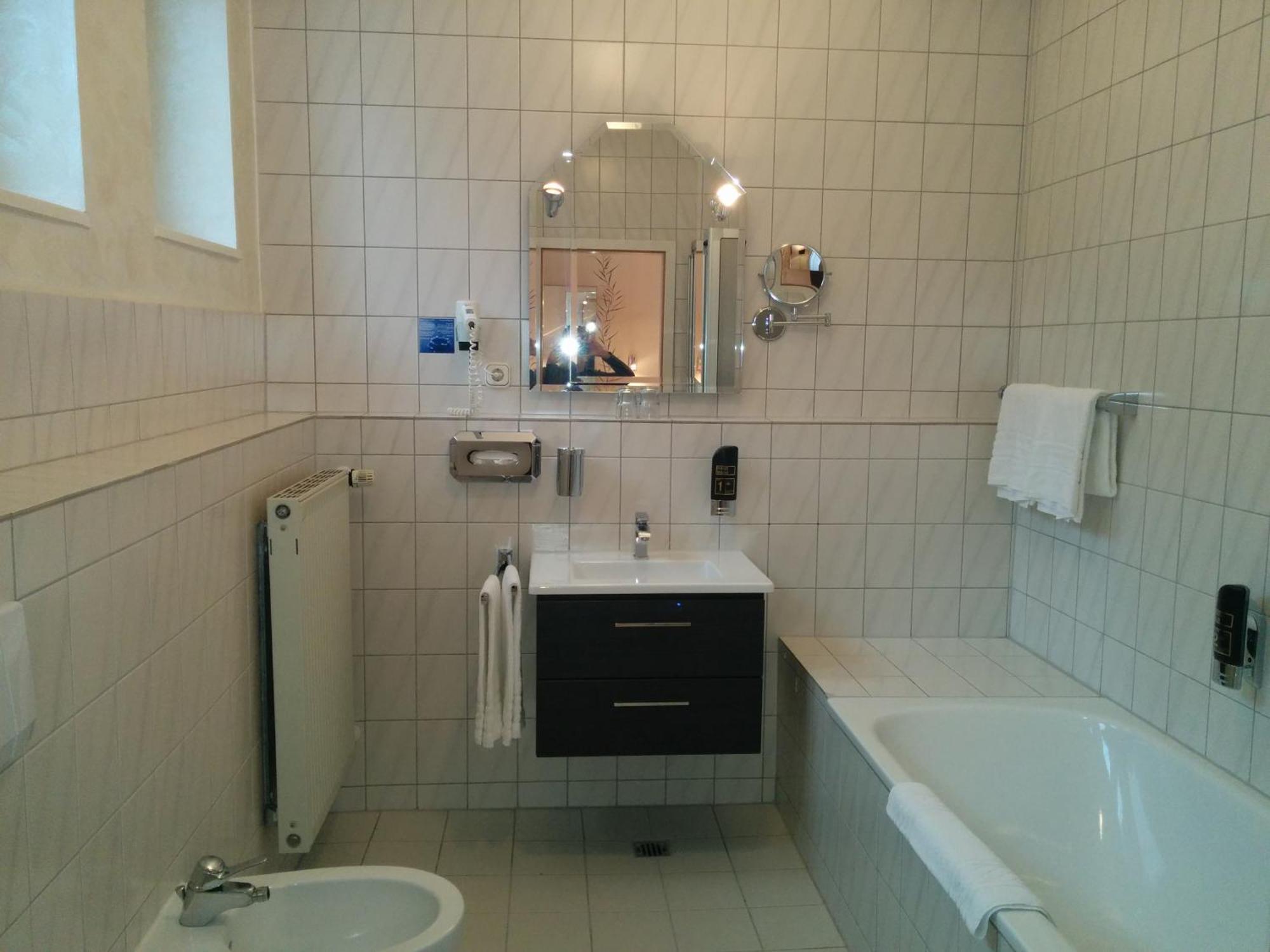 Kurhotel Quellenhof Bad Bertrich Exterior photo