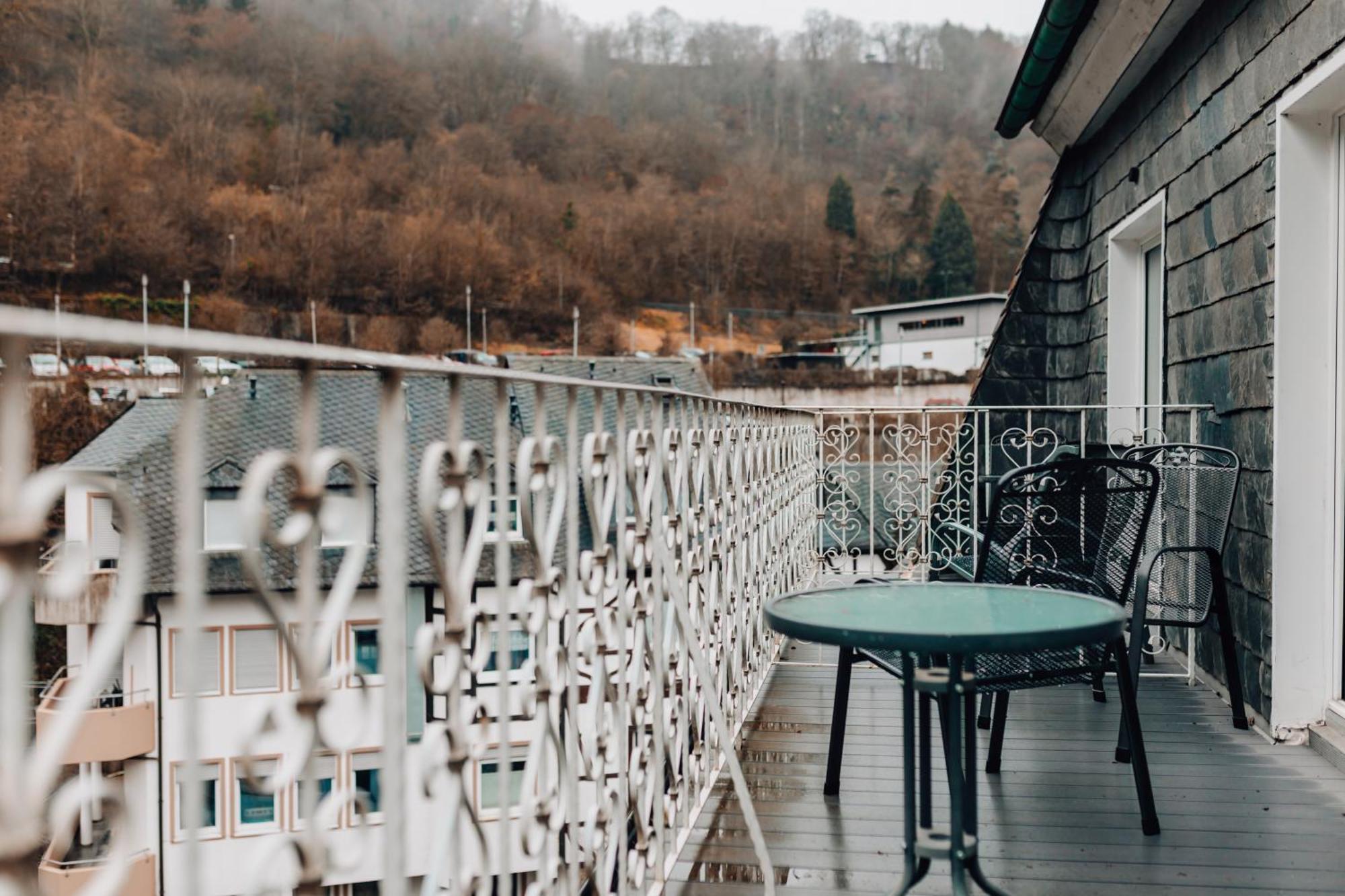 Kurhotel Quellenhof Bad Bertrich Exterior photo
